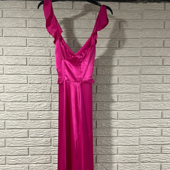 Fuchsia pink dress with ruffle crossing on the front, silk material! - Picture 2 of 3